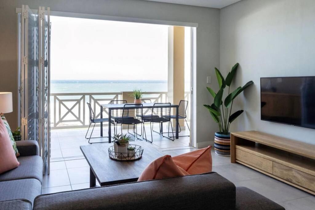 Waterfront Getaway, 2 Bedroom Seaside Bliss Umdloti Bagian luar foto