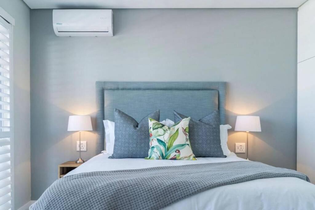 Waterfront Getaway, 2 Bedroom Seaside Bliss Umdloti Bagian luar foto